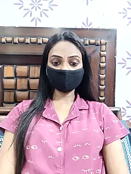 Snapshot of Yours-Bebo chatting on 03.22.25 Yours-Bebo online show from 03.22.25