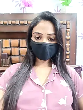 Snapshot of Yours-Bebo chatting on 11.05.25 Yours-Bebo online show from 11.05.25