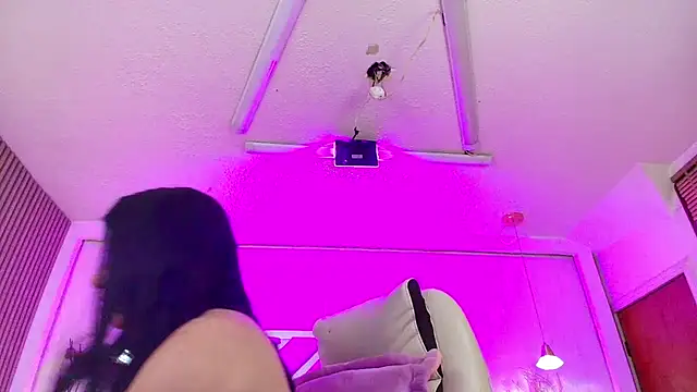 Silvana monroe online show from 11.26.25