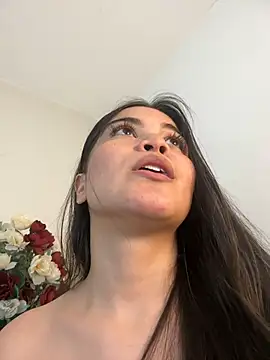 Snapshot of CamilaSofiia chatting on 03.16.25 CamilaSofiia online show from 03.16.25