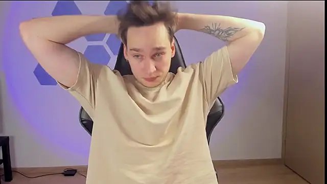 Snapshot of Chris_Tyson chatting on 01.18.25 Chris Tyson online show from 01.18.25