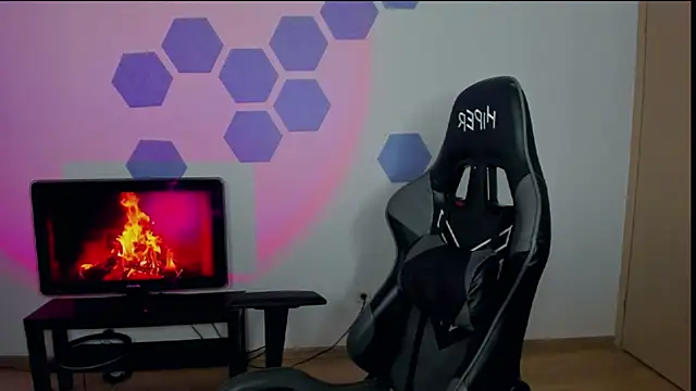 Snapshot of Chris_Tyson chatting on 02.24.25 Chris Tyson online show from 02.24.25