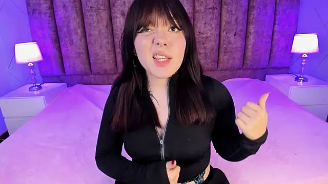 Fluffy Bubble21 online show from 03.20.25