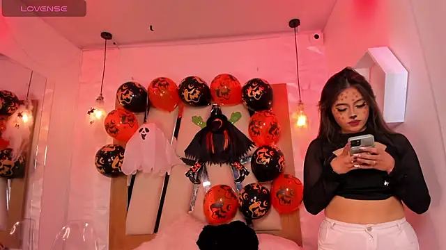 ary cooper  online show from 10.31.25