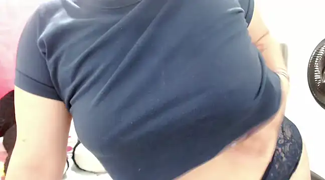 Snapshot of Alexatexa2929 chatting on 02.01.25 Alexatexa2929 online show from 02.01.25