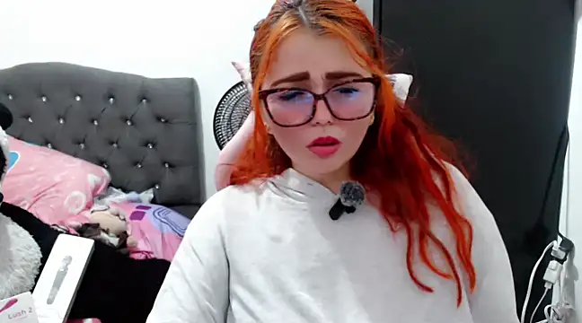 Snapshot of Alexatexa2929 chatting on 03.08.25 Alexatexa2929 online show from 03.08.25