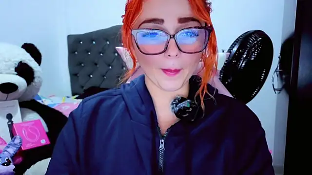 Snapshot of Alexatexa2929 chatting on 10.15.25 Alexatexa2929 online show from 10.15.25