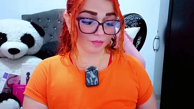 Snapshot of Alexatexa2929 chatting on 10.16.25 Alexatexa2929 online show from 10.16.25