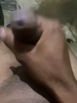 Snapshot of s1437jdjjddjjshbx chatting on 12.27.24 s1437jdjjddjjshbx online show from 12.27.24