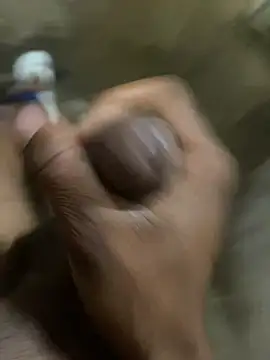 Snapshot of s1437jdjjddjjshbx chatting on 02.19.25 s1437jdjjddjjshbx online show from 02.19.25