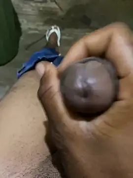 Snapshot of s1437jdjjddjjshbx chatting on 03.17.25 s1437jdjjddjjshbx online show from 03.17.25