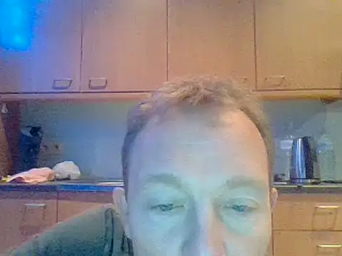Snapshot of bertolini chatting on 12.07.24 bertolini online show from 12.07.24