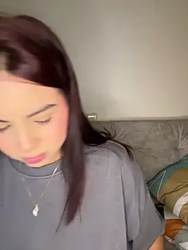 Snapshot of Zarah_Blare chatting on 12.12.24 Zarah Blare online show from 12.12.24