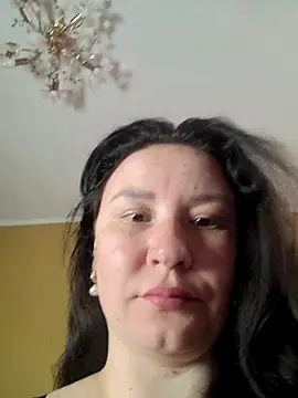 AlexaLexie online show from 10.08.25