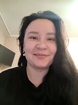 AlexaLexie online show from 11.08.25