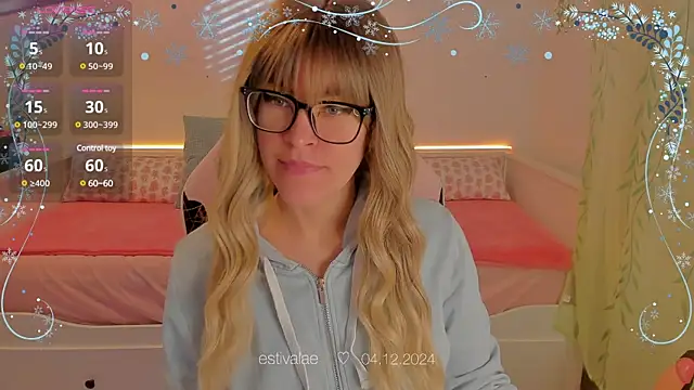 estivalae online show from 12.04.24