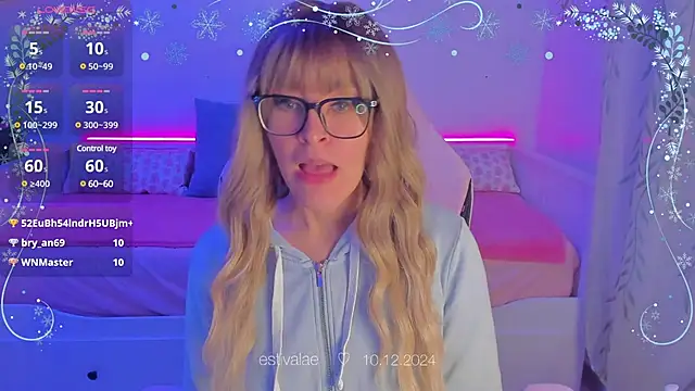 estivalae online show from 12.10.24