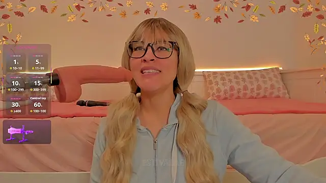 estivalae online show from 10.12.25