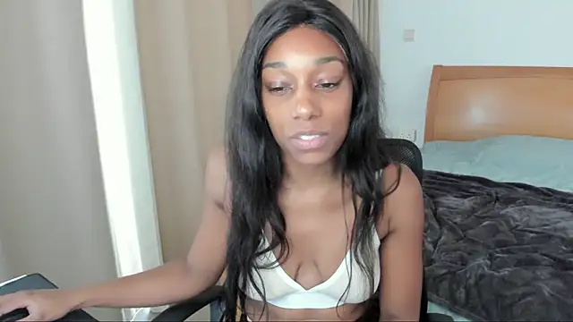 Snapshot of smileybabe chatting on 03.12.25 smileybabe online show from 03.12.25