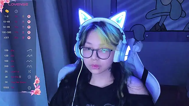 Snapshot of maydaykimmy chatting on 03.15.25 maydaykimmy online show from 03.15.25