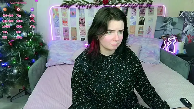 Snapshot of ss-katekisa-ss chatting on 12.26.24 ss-katekisa-ss online show from 12.26.24