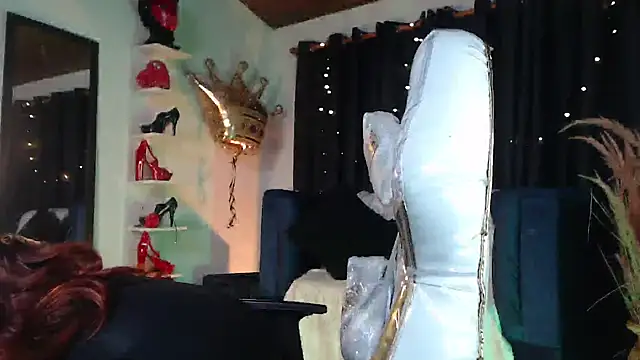 Snapshot of KorayRoussel chatting on 03.06.25 KorayRoussel online show from 03.06.25