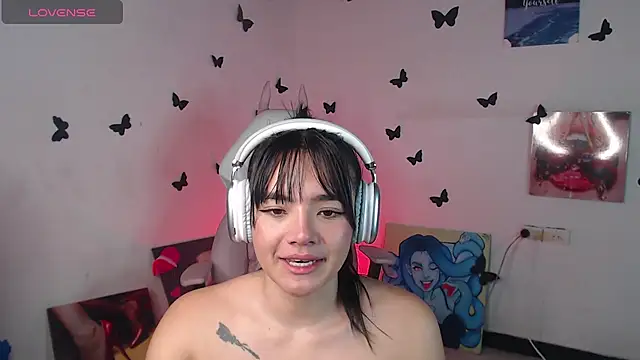 Snapshot of _serendepia_ chatting on 01.13.25  serendepia  online show from 01.13.25