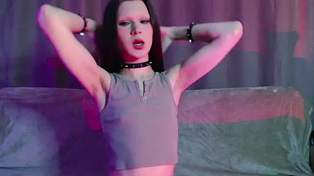 Snapshot of Sexpired_Princess chatting on 01.22.25 Sexpired Princess online show from 01.22.25