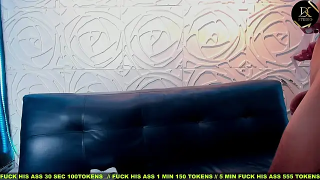 Snapshot of Sex_orgy01 chatting on 01.22.25 Sex orgy01 online show from 01.22.25