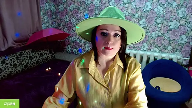 Snapshot of Julia-ru chatting on 09.25.25 Julia-ru online show from 09.25.25