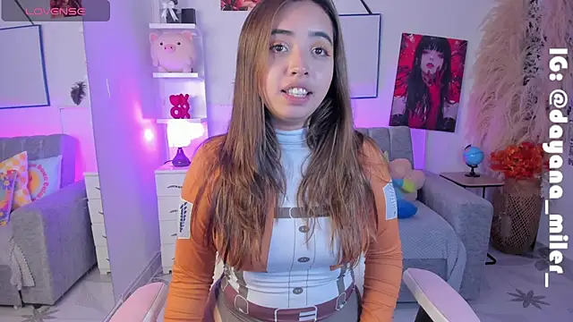  dayana miler online show from 03.06.25