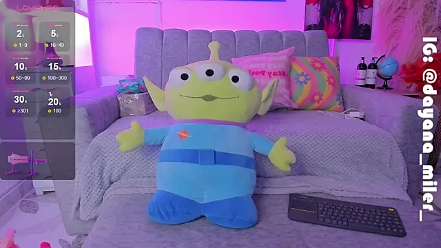  dayana miler online show from 03.14.25