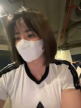 Snapshot of May-Squirt chatting on 02.13.25 May-Squirt online show from 02.13.25