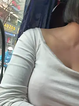 Snapshot of May-Squirt chatting on 02.16.25 May-Squirt online show from 02.16.25