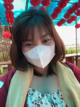 Snapshot of May-Squirt chatting on 02.26.25 May-Squirt online show from 02.26.25