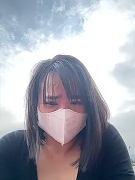 Snapshot of May-Squirt chatting on 02.26.25 May-Squirt online show from 02.26.25