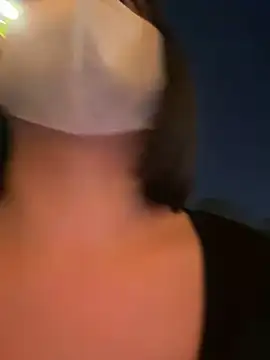 Snapshot of May-Squirt chatting on 02.26.25 May-Squirt online show from 02.26.25