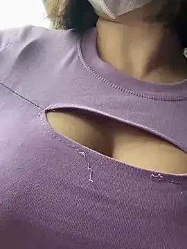 Snapshot of May-Squirt chatting on 03.03.25 May-Squirt online show from 03.03.25