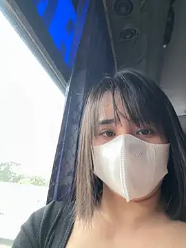 Snapshot of May-Squirt chatting on 03.04.25 May-Squirt online show from 03.04.25