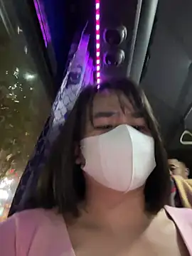 Snapshot of May-Squirt chatting on 03.05.25 May-Squirt online show from 03.05.25