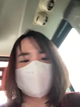 Snapshot of May-Squirt chatting on 03.10.25 May-Squirt online show from 03.10.25