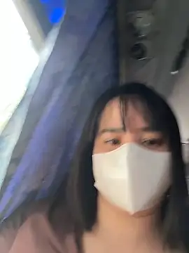 Snapshot of May-Squirt chatting on 03.18.25 May-Squirt online show from 03.18.25