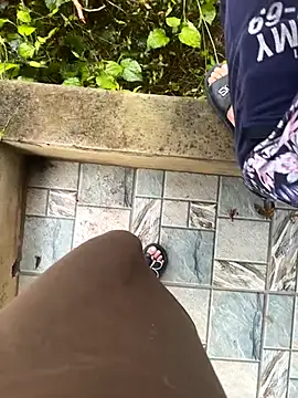 Snapshot of May-Squirt chatting on 10.31.25 May-Squirt online show from 10.31.25