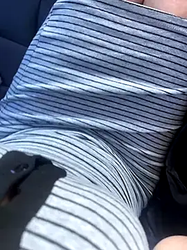 Snapshot of May-Squirt chatting on 11.21.25 May-Squirt online show from 11.21.25