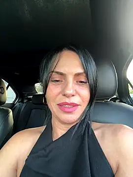 KimKelly13 online show from 10.20.25