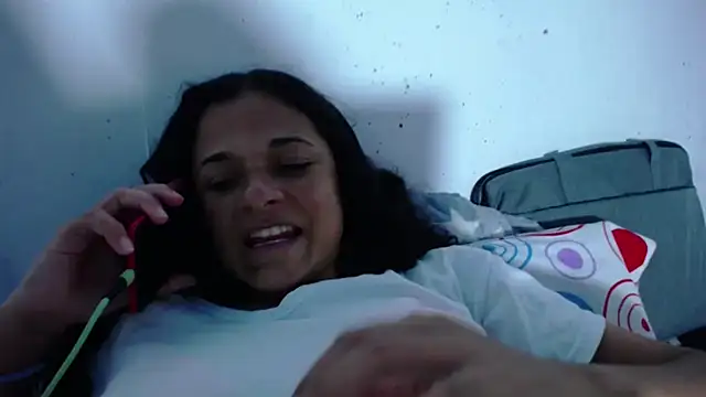 Snapshot of GiveLove1 chatting on 12.19.24 GiveLove1 online show from 12.19.24