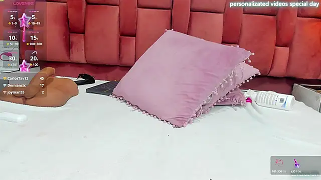 Snapshot of mariamRosse chatting on 02.15.25 mariamRosse online show from 02.15.25