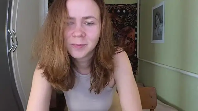 Snapshot of Riley_Roo chatting on 09.15.25 Riley Roo online show from 09.15.25