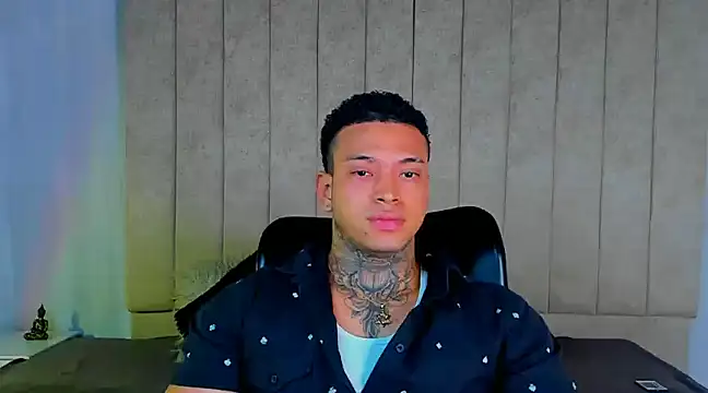 Snapshot of Stiven_collins chatting on 12.31.24 Stiven collins online show from 12.31.24