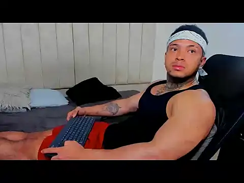 Snapshot of Stiven_collins chatting on 01.07.25 Stiven collins online show from 01.07.25